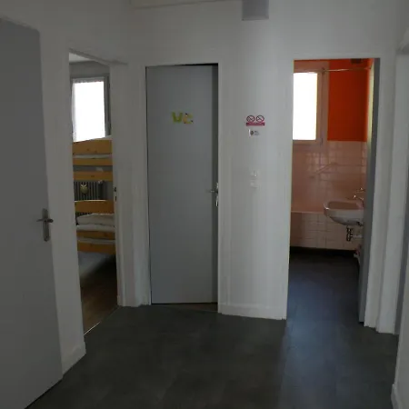 Apartamento Coquelicot, Entre Volcans D Auvergne Et Sancy, Orcival. Orcival