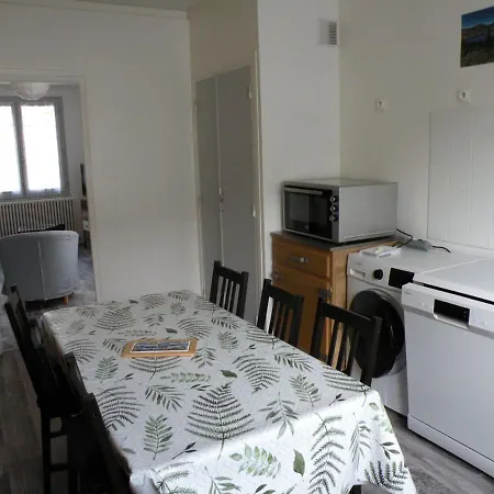 Coquelicot, Entre Volcans D Auvergne Et Sancy, Orcival. *